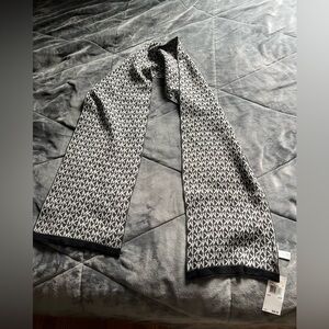 Michael Kors Black and White Men's Scarf